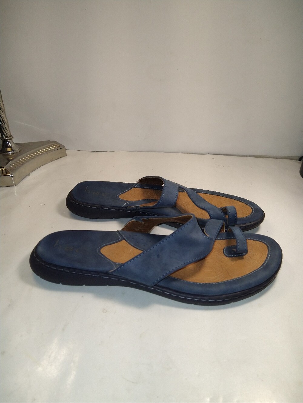 BOC Born Concept Toe Loop Flip Flop Sandals Women's sz 8M.